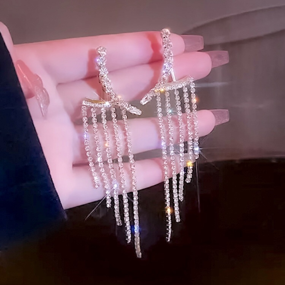 ⚜️𝟯𝟬%𝗢𝗙𝗙 𝗯𝘂𝗻𝗱𝗹𝗲𝘀 𝟯+⚜️ NEW Long Tassel Rhinestone Jacket Earrings - Picture 8 of 11